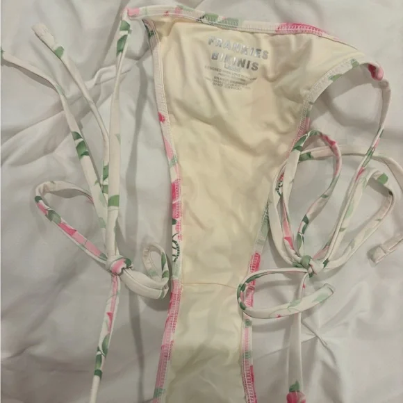 Frankie’s Bikinis set size L - Picture 3 of 6